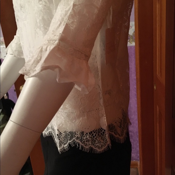 STELLA+ GINGER lace top - Picture 9 of 16